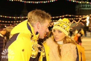 Татьяна Навка вышла на лед с мужем и дочерью